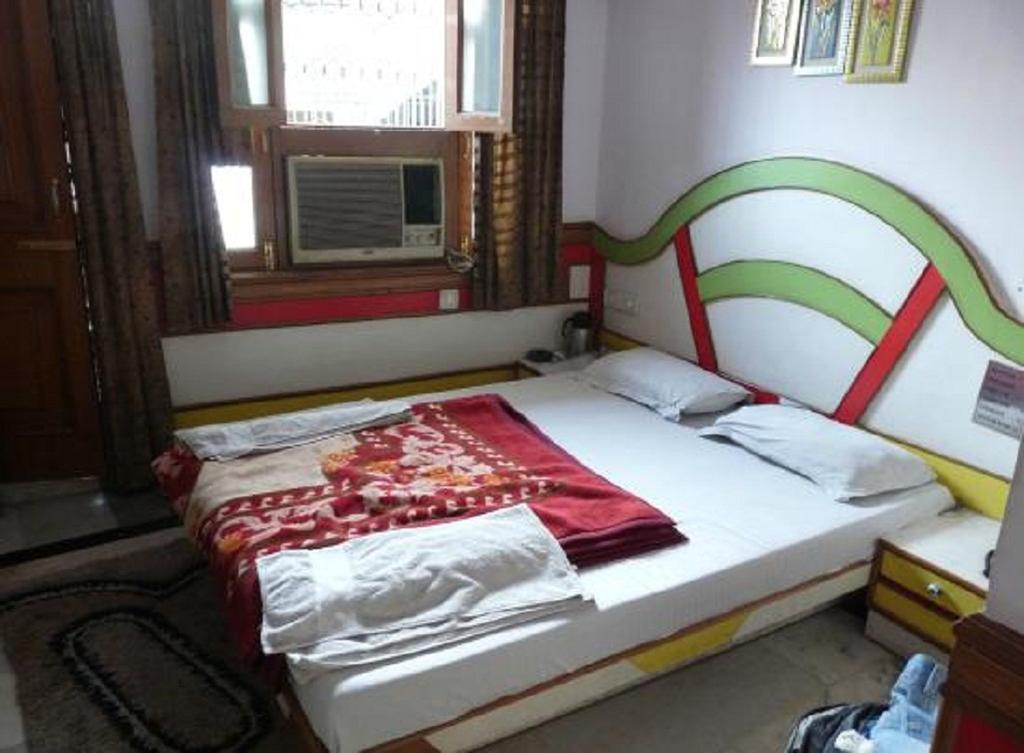 Ajay Guest House Yeni Delhi Dış mekan fotoğraf